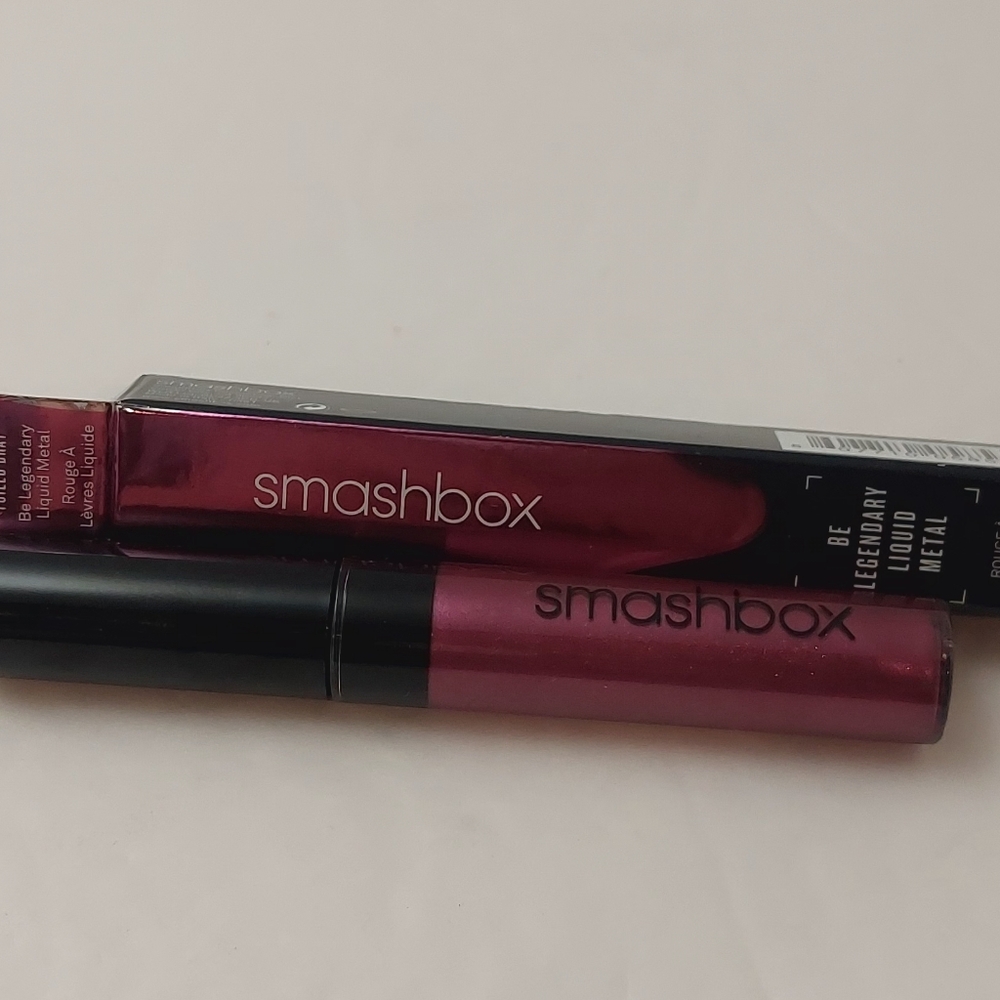 Smashbox Foiled Brat Liquid Metal Lipstick .27 fl. oz liq 8 ml - Picture 6 of 9